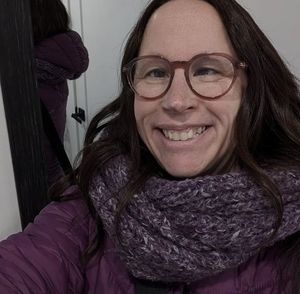 Meet your Posher, Caroline